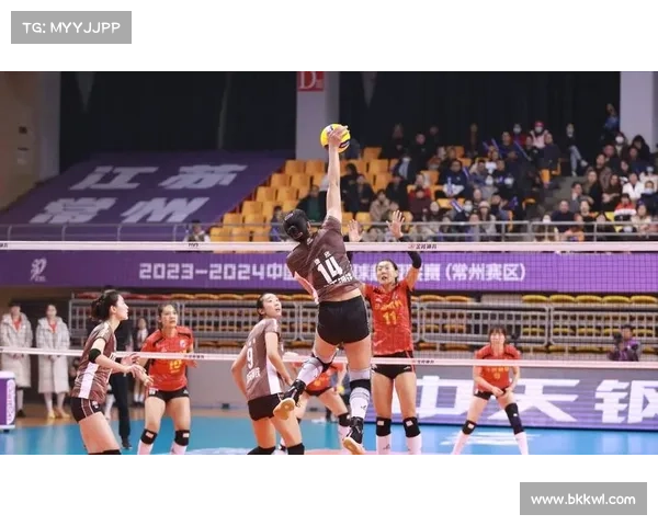 大学生排球联赛引入奥运DJ互动观赛体验推动赛事全新革新 大学生排球联赛引入奥运DJ互动观赛体验推动赛事全新革新