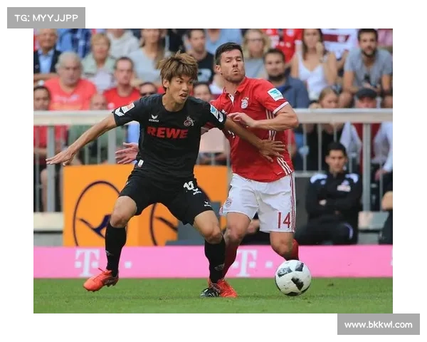 荷甲费耶诺德签约苏里南新星 强化球队未来发展潜力 荷甲费耶诺德签约苏里南新星 强化球队未来发展潜力