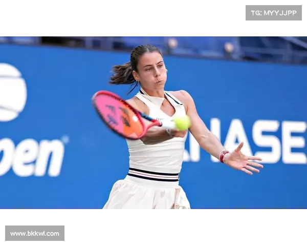 柏林站巴多萨力克纳瓦罗强势晋级女单第三轮展示精彩表现